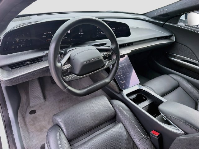 Used 2024 Lucid Air Touring AWD/4WD image 25