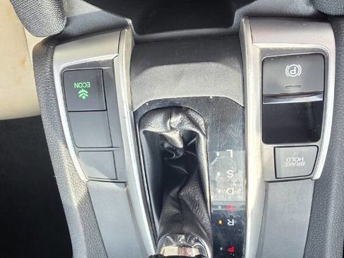 Used 2019 Honda Civic LX image 23