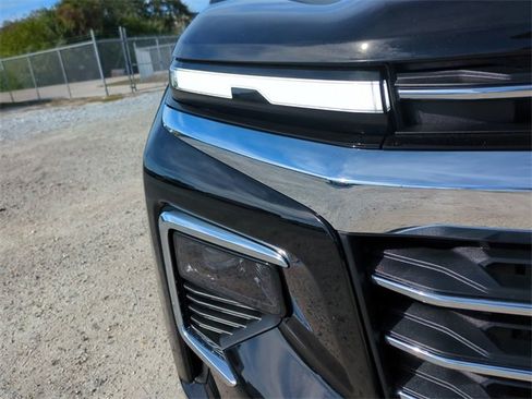 New 2026 Chevrolet Traverse LT w/ Driver Confidence Package image 10