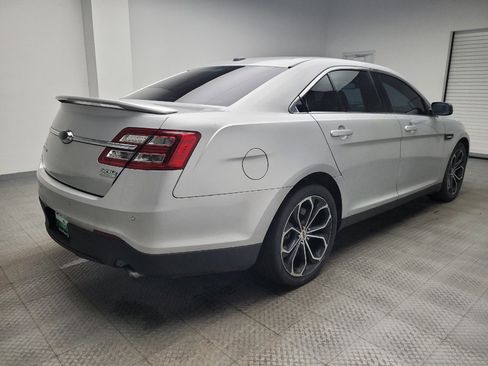 Used 2018 Ford Taurus SHO AWD/4WD image 9