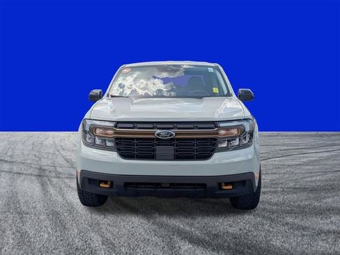 Certified 2024 Ford Maverick Tremor w/ Tremor Off-Road Package AWD/4WD image 9