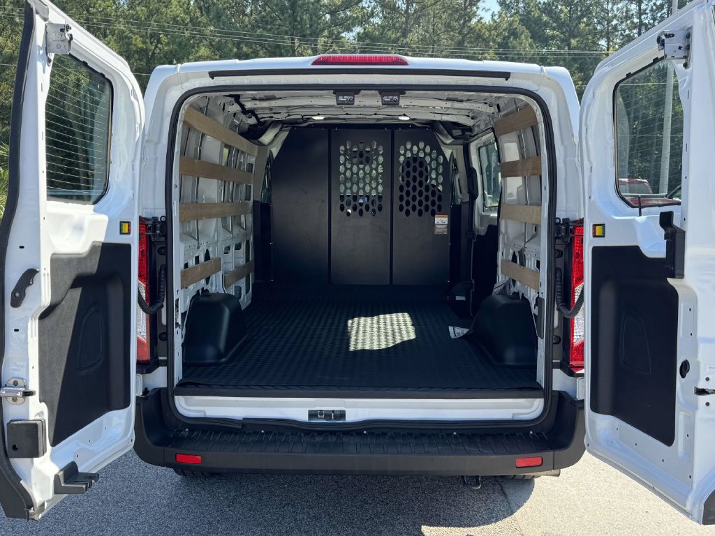 Certified 2025 Ford Transit 250 Low Roof w/ Exterior Upgrade Package RWD image 16