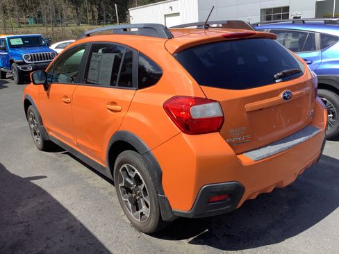 Used 2013 Subaru Crosstrek 2.0i Limited AWD/4WD image 3