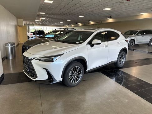 Used 2025 Lexus NX 350 AWD w/ Accessory Package (2T) image 1