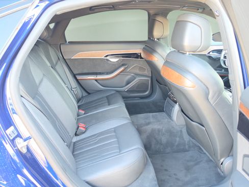 Used 2021 Audi A8 L 3.0T w/ Executive Plus Package AWD/4WD image 14