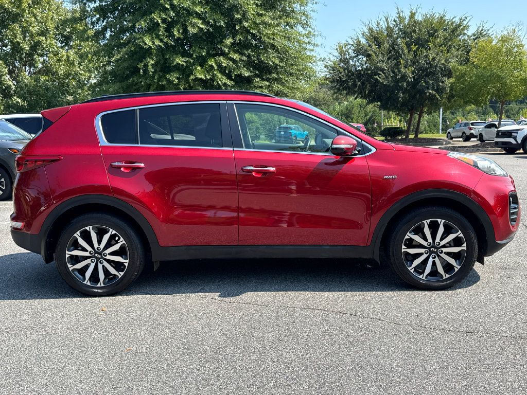 Used 2018 Kia Sportage EX w/ Option Group 040 AWD/4WD image 4