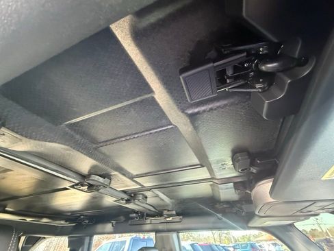 Used 2025 Ford Bronco Big Bend image 26