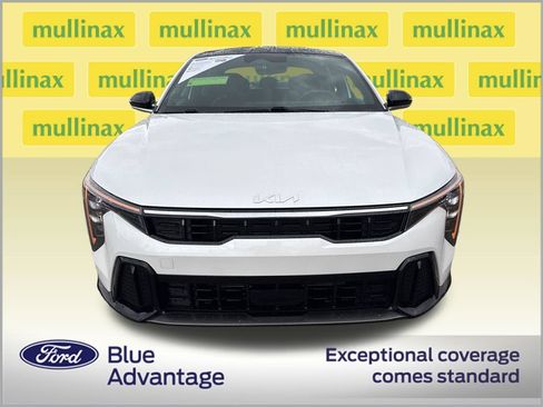 Used 2025 Kia K4 GT-Line w/ GT-Line Premium Package FWD image 12