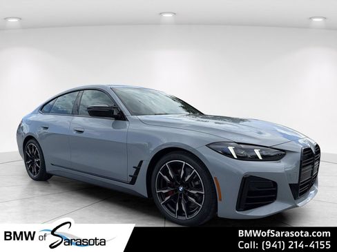 New 2026 BMW M440i w/ Premium Package RWD image 1
