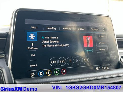 Used 2021 GMC Yukon XL SLT w/ SLT Luxury Plus Package image 31