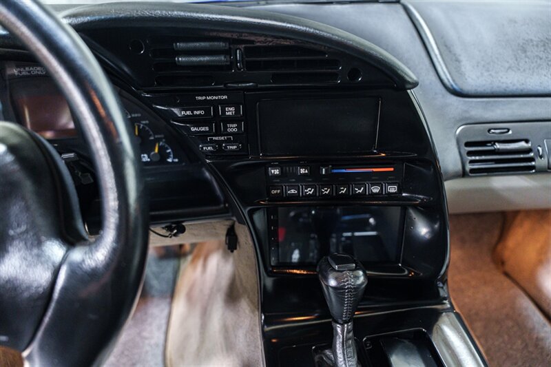 Used 1995 Chevrolet Corvette Coupe RWD image 13