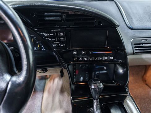 Used 1995 Chevrolet Corvette Coupe RWD image 13