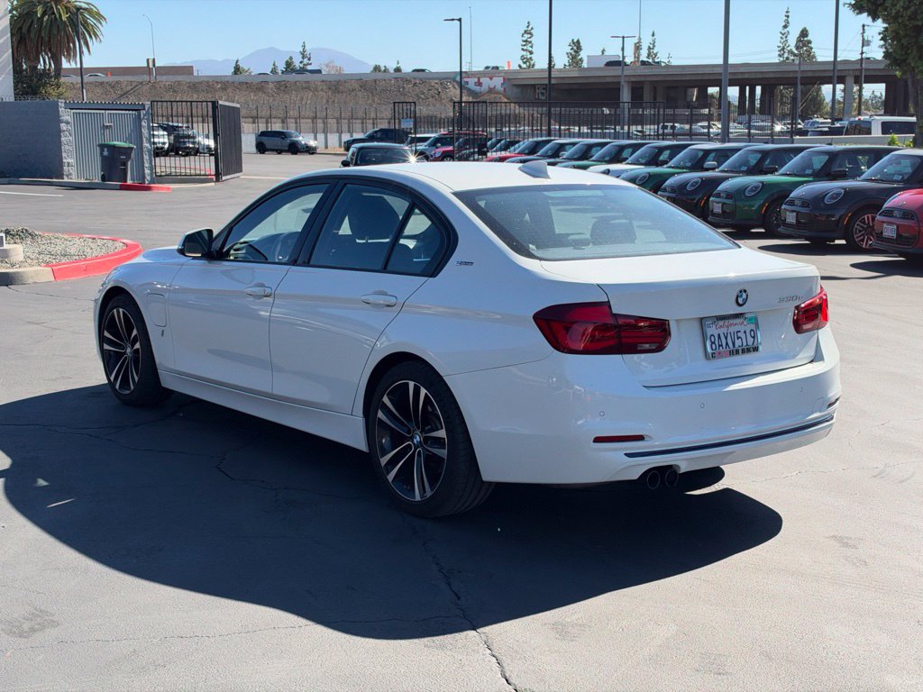 Used 2018 BMW 330e RWD image 8