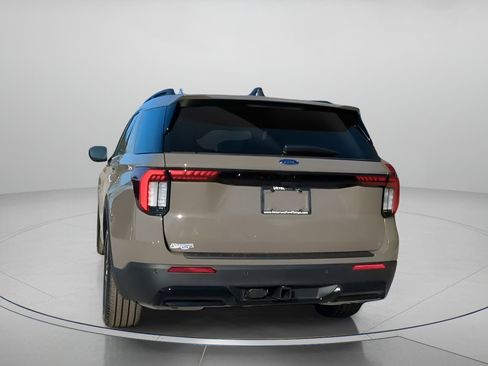 New 2026 Ford Explorer ST-Line w/ ST-Line Street Pack image 25