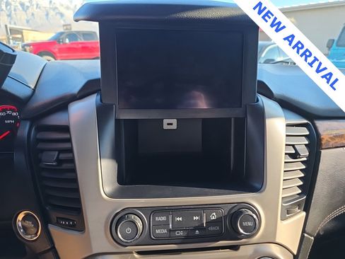 Used 2016 GMC Yukon XL Denali w/ Open Road Package image 23