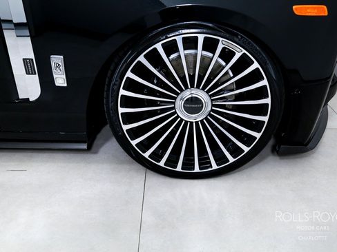 Used 2018 Rolls-Royce Phantom Sedan RWD image 42