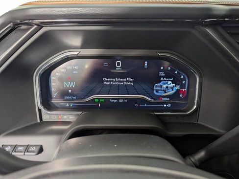 Used 2025 GMC Sierra 2500 AT4 w/ Technology Package image 13