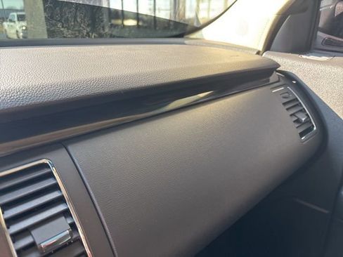 Used 2015 Ford Flex SEL w/ Equipment Group 201A image 24