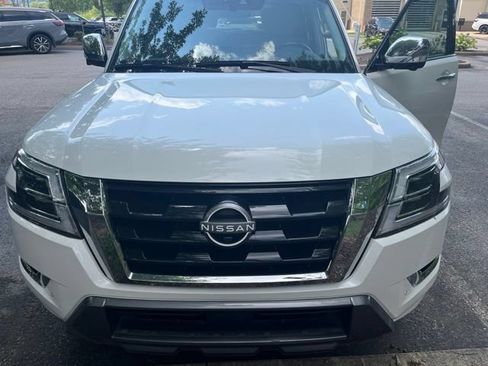 Used 2023 Nissan Armada Platinum w/ Captain's Chairs Package AWD/4WD image 7