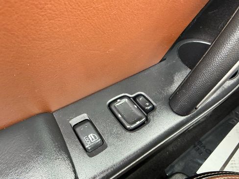 Used 2013 MAZDA MX-5 Miata Grand Touring w/ Premium Pkg image 27