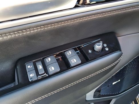 New 2026 Jeep Grand Wagoneer Limited image 28