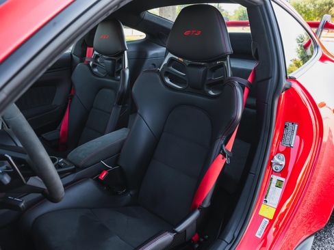 Used 2022 Porsche 911 GT3 RWD image 40