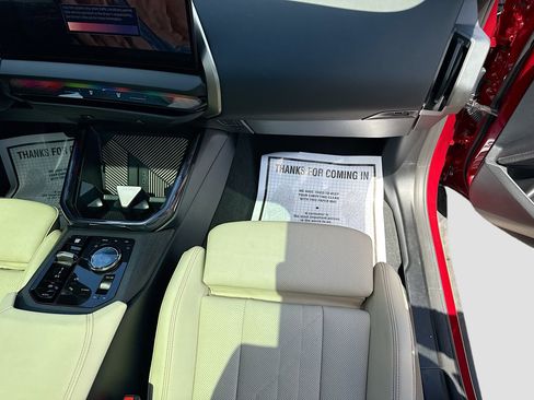 Used 2025 BMW X3 xDrive30i AWD/4WD image 18