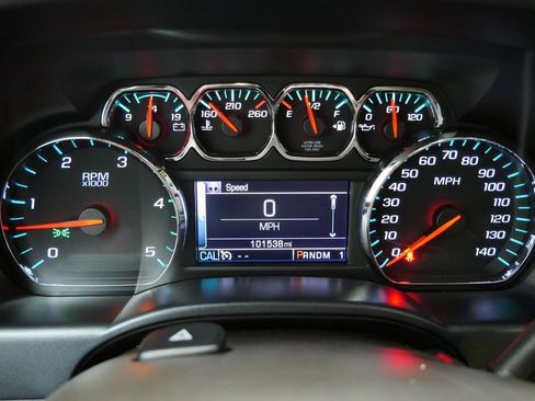 Used 2015 Chevrolet Silverado 2500 High Country image 25