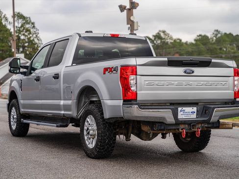 Certified 2020 Ford F250 XL w/ STX Appearance Package image 5