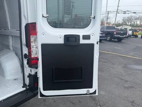 New 2025 RAM ProMaster 3500 w/ Quick Order Package 22G SLT image 17