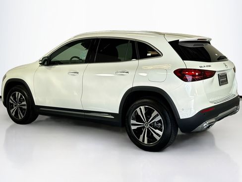 New 2026 Mercedes-Benz GLA 250 4MATIC image 7