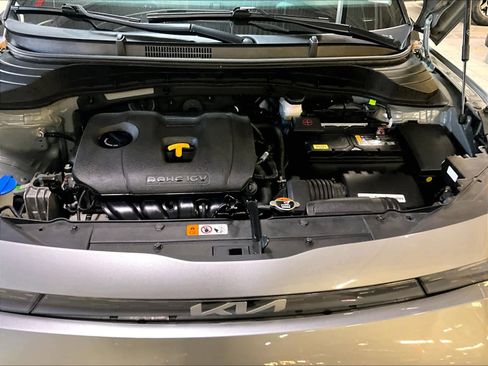 Used 2024 Kia Soul LX w/ Option Group 015 image 29