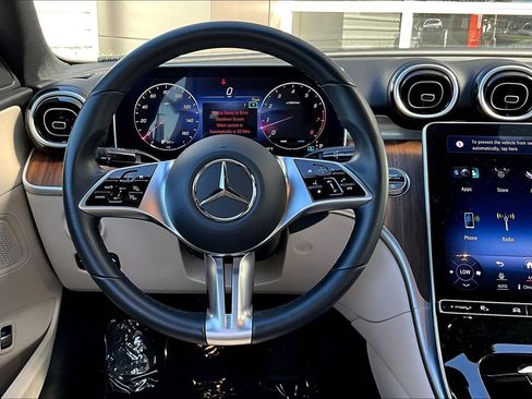 Used 2024 Mercedes-Benz C 300 Sedan image 5