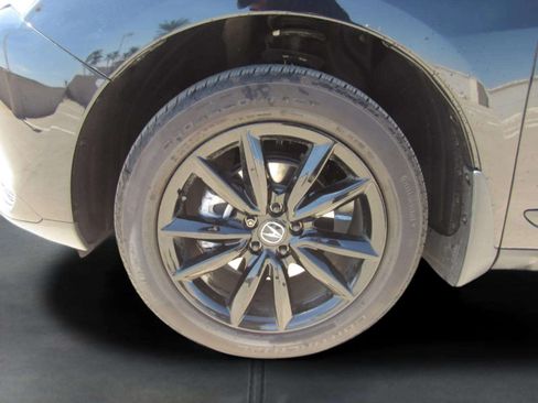 Certified 2025 Acura RDX SH-AWD image 4