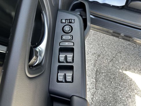 Certified 2025 Honda Pilot TrailSport image 9