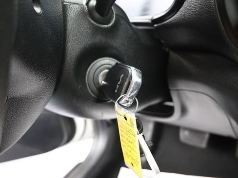 Used 2023 Kia Soul LX w/ LX Technology Package FWD image 23