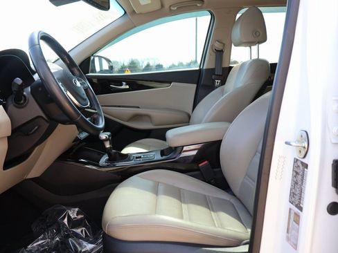Used 2020 Kia Sorento EX image 24