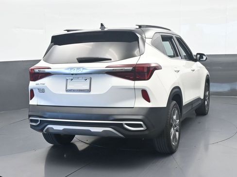 Used 2023 Kia Seltos S FWD image 5