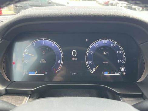 New 2025 Jeep Grand Cherokee L Limited w/ Luxury Tech Group II image 29