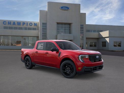 New 2026 Ford Maverick Lariat w/ Black Appearance Package image 7