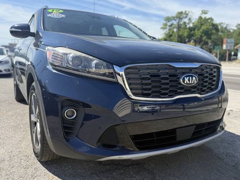 Used 2019 Kia Sorento EX w/ EX Touring Package FWD image 4