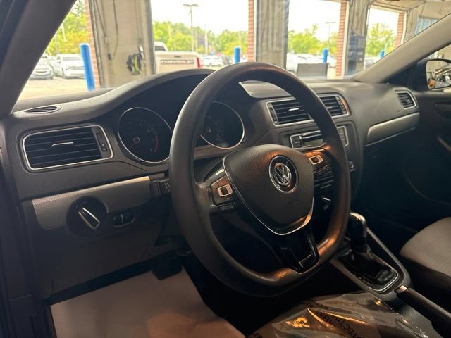 Used 2017 Volkswagen Jetta S FWD image 10