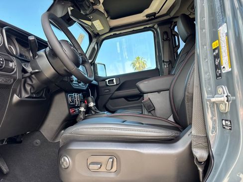 New 2026 Jeep Gladiator Rubicon image 18
