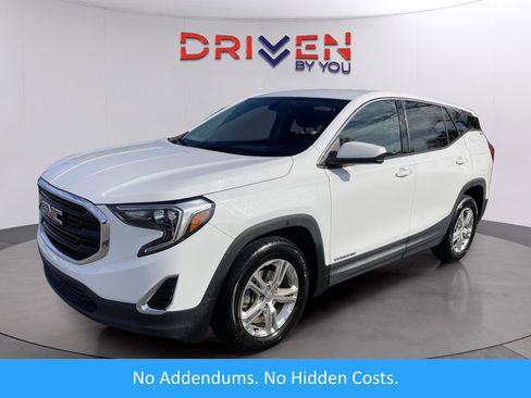 Used 2018 GMC Terrain SLE image 1