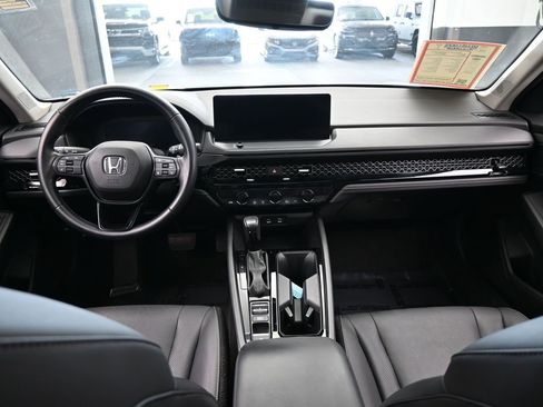Used 2023 Honda Accord EX-L image 40