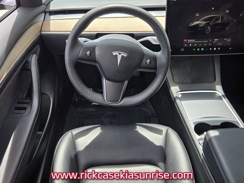 Used 2023 Tesla Model 3 Standard Range image 14