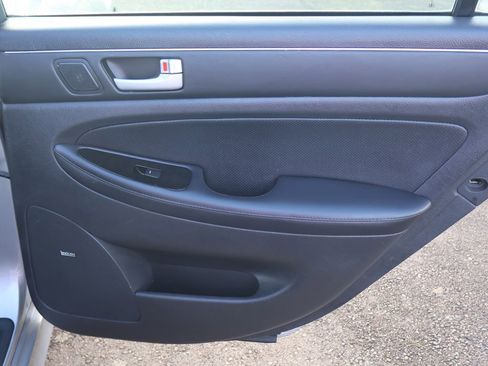 Used 2012 Hyundai Genesis 5.0 image 27