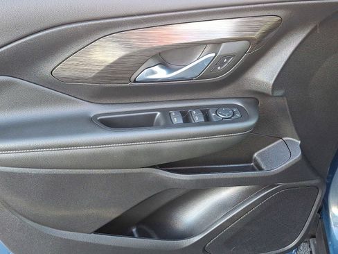 Certified 2024 GMC Terrain SLE w/ LPO, Floor Liner Package image 12