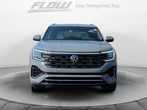 Used 2025 Volkswagen Atlas Cross Sport SEL Premium R-Line AWD/4WD image 3