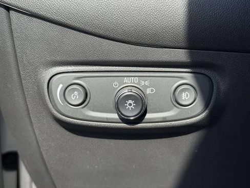 Used 2022 Chevrolet Equinox Premier AWD/4WD image 20
